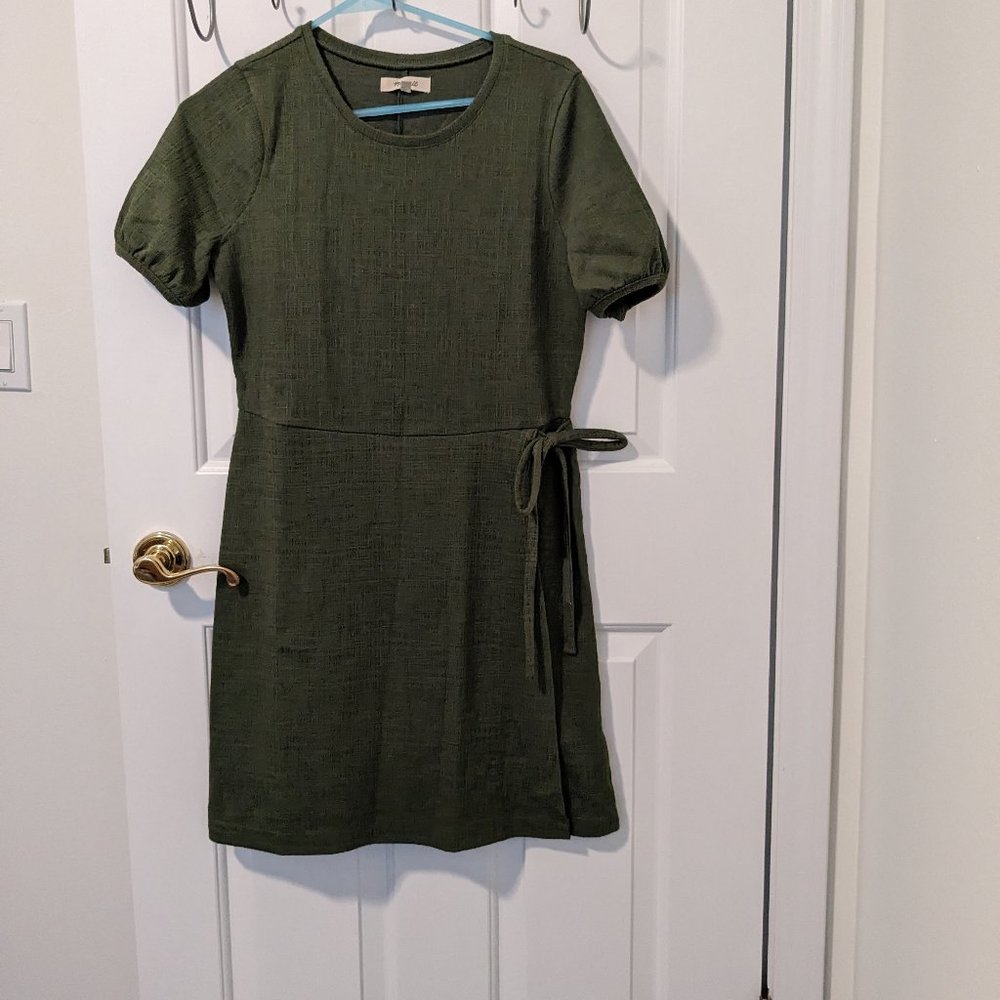 NWOT Madewell Textured Faux Wrap Dress small